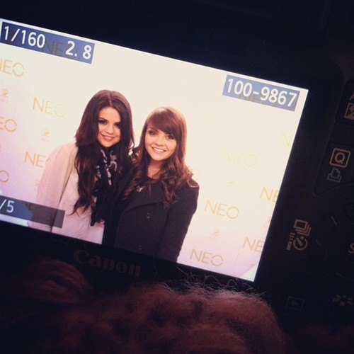 @karolpinheiro: Entrevistar a Selena Gomez: check!