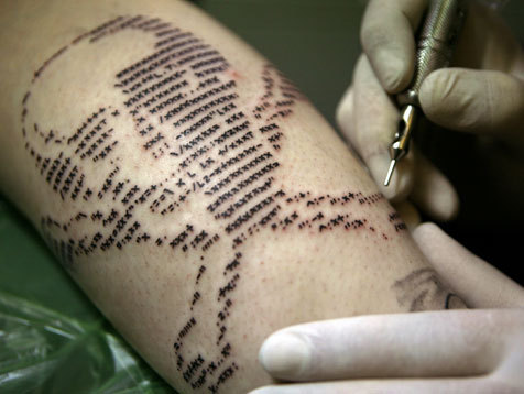 tato tengkorak dengan detail memukau tattoo peetypassion Awesome Tattoo
