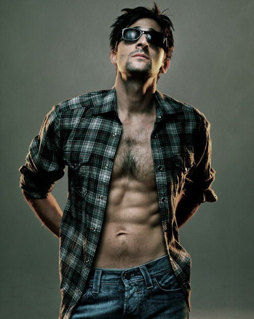adrien brody shirtless. Adrien Brody