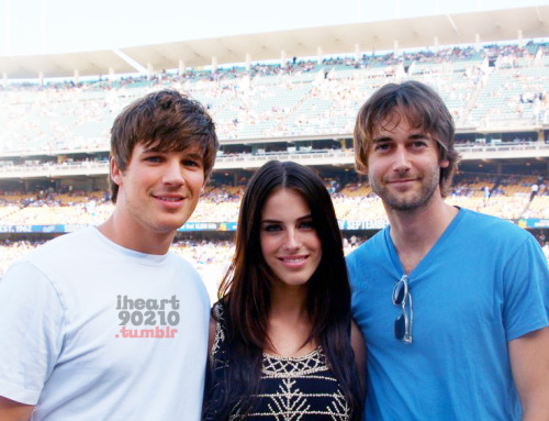 jessica lowndes dodgers. support Jessica Lowndes,
