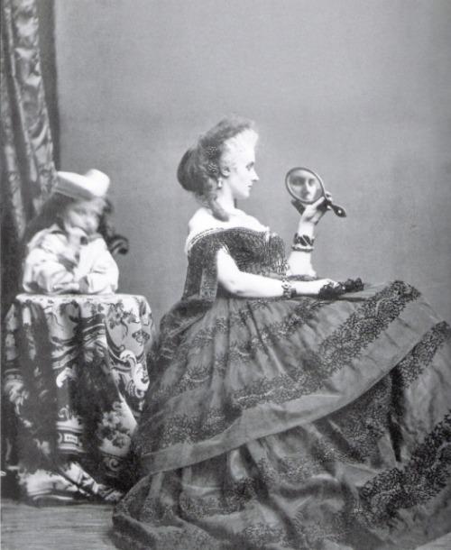 Virginia Oldoini, Countess di Castiglione and son.