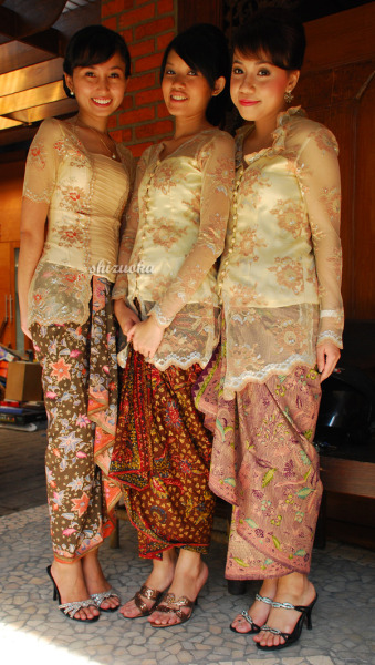 Me Andin Tika in kebaya Javanese traditional costume on my friends 