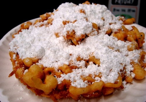 ffaaiitthhyy:When on the Boardwalkâ€¦ Funnel cake is a must have.Went ...