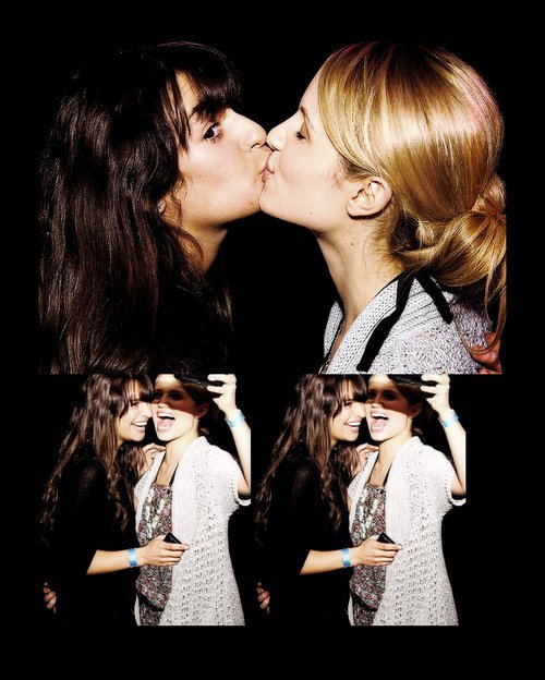 Dianna+agron+and+lea+michele+kiss