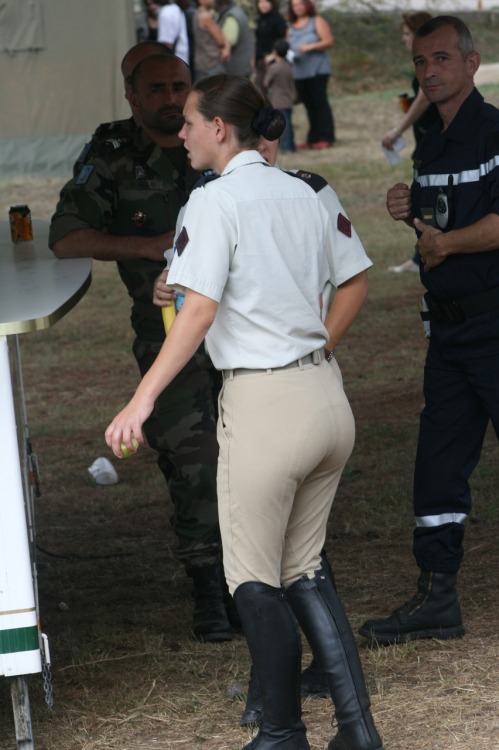 Girls in uniform fucking - Real Naked Girls
