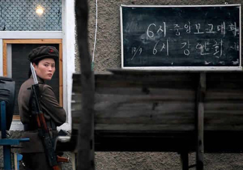 north korean army women. (North) Korean army.