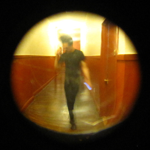 jakelodwick:

Francis Starlite approaching, through peephole.
