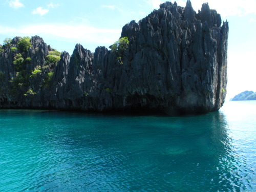Small Lagoon in El Nido, Palawan.  June 2010