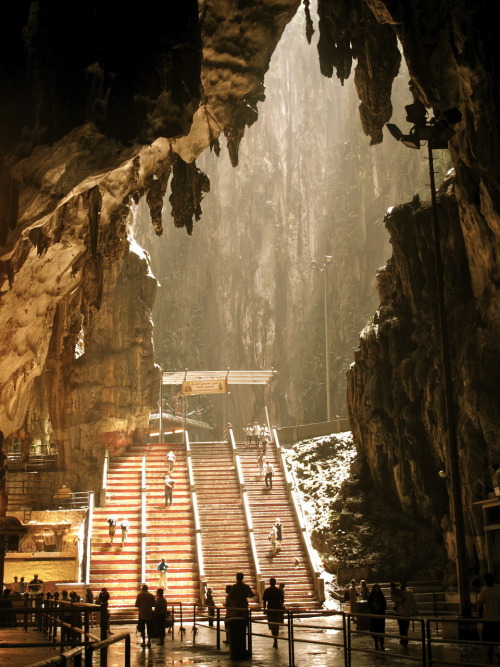 Upon reaching the topmost flight of stairs, you will be rewarded by this magnificent view…of yet another flight of stairs :D Isn’t it just the most beautiful thing ever?  One thing you need to remember when going to Batu Cave is to bring an extra set of clothes. When we went, water was pouring in from the limestone cliffs, resulting in rain showers inside the cave. On top of that, there are a lot of monkeys and birds joining you as you climb up and once you’ve reached the topmost part of the place. Needless to say, you will come out of the Batu Cave experience ten times smellier than when you came in. So take it from one traveler to another—bring clothes!  April 2010