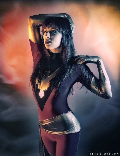 Dark Phoenix cosplay by screaM4Dolls Source 