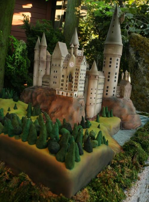 harry potter castle cake. Ace of Cakes Hogwarts castle.