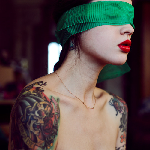 This is amazing on every level. Lips, skin, ink……..