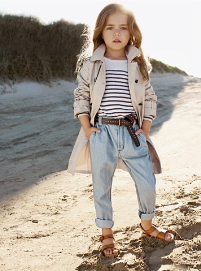 perricatherine:

That awkward moment when a 5 year old is more stylish than you…