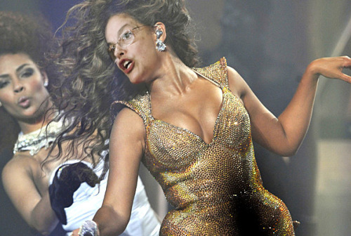 Dilma crazy in love. (by @ana_angelico)