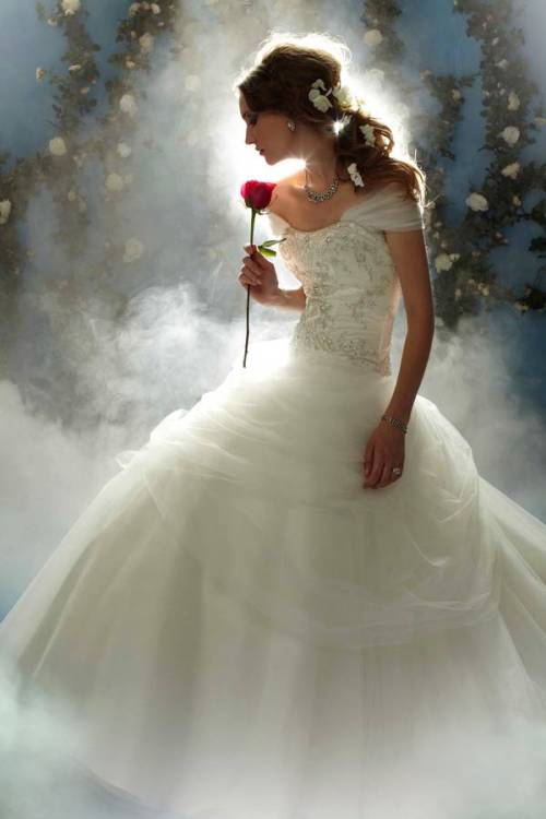 youngsexylovely Belle Disney Princess Wedding Dress youngsexylovely