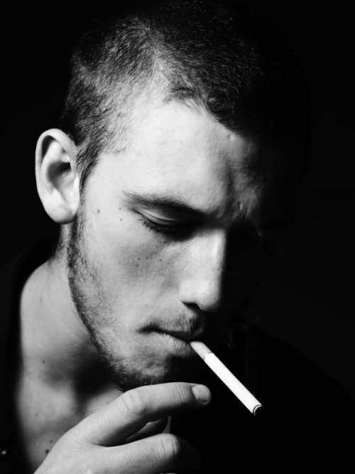 alex pettyfer muscle. Alex Pettyfer Smokes. #alex pettyfer#smoking; #alex pettyfer#smoking. Analog Kid. Jul 26, 10:33 PM. Why announce the support of one standard