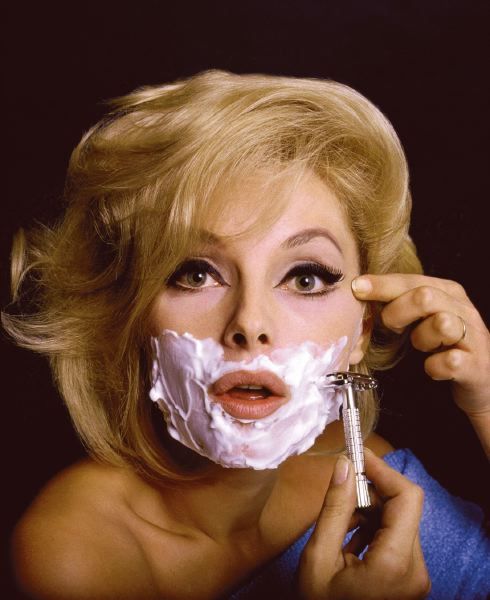 Virna Lisi for Esquire 1965 Posted 1 year ago 10 notes