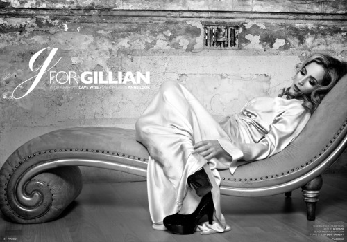 Gillian Anderson Fiasco Magazine Jan 2011 The Black White Issue 