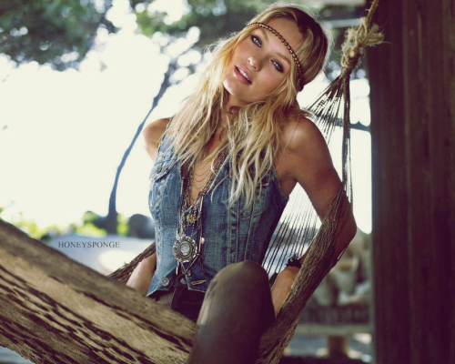 Candice Swanepoel for True Religion Jeans'3 notes
