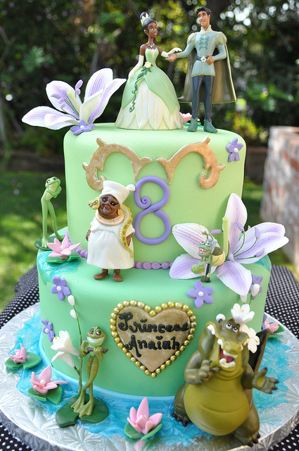 pictures of princess and the frog cakes. Princess And The Frog (by