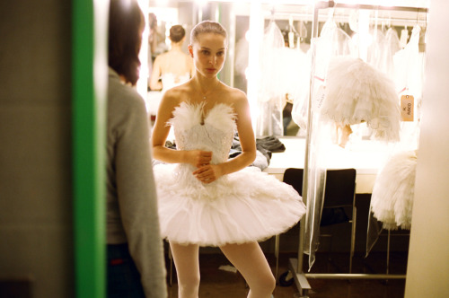 natalie portman white swan. BLACK SWAN. Natalie Portman