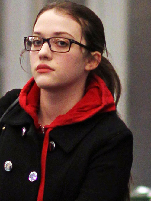  kat dennings kat in glasses MUCHPRETTIER GPOY ugh this actually looks 