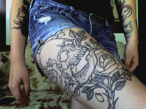 skull rose thigh arms