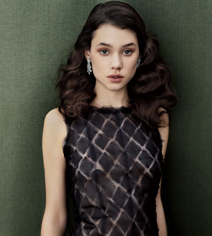  strid Berg sFrisbey one of the mermaids in the upcoming Pirates of The 