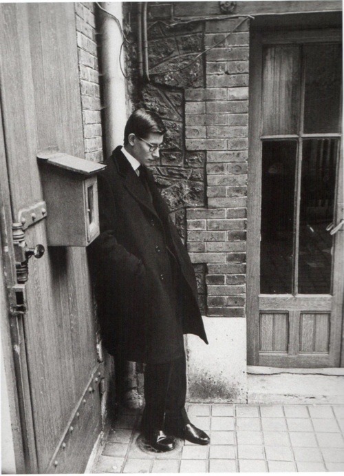 Yves Saint Laurent at Christian Dior&#8217;s funeral, 1957