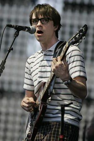 hipster or rivers cuomo Tagged hipster rivers cuomo weezer