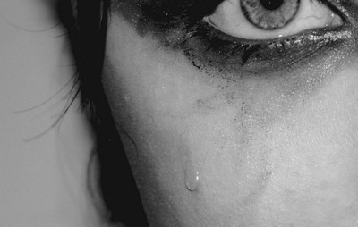 thi66rock:

O pior é que muitas lágrimas não valem a pena.
