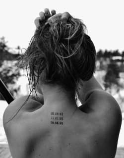 m3rmaids-island:

The tattooed numbers are the dates she survived cancer
I never knew the meaning behind this picture, but now i do and thats amazing! 
reblogging just for the meaning

