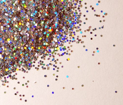 downlo:

sprinklesandsequins:

D.I.Y. Homemade Glitter!

There is always a time, place, and need for glitter! Why make a trip to the craft store when you can just make it at home?

Steps:
Preheat the oven to 350. Place salt (table salt/sea salt) into a small bowl. Add drop of food coloring and mix with the salt. Spread mixture onto a baking sheet in one layer. Bake in oven for 10 minutes. Let cool, then transfer into a storage container for use.

This is incredibly cool.
