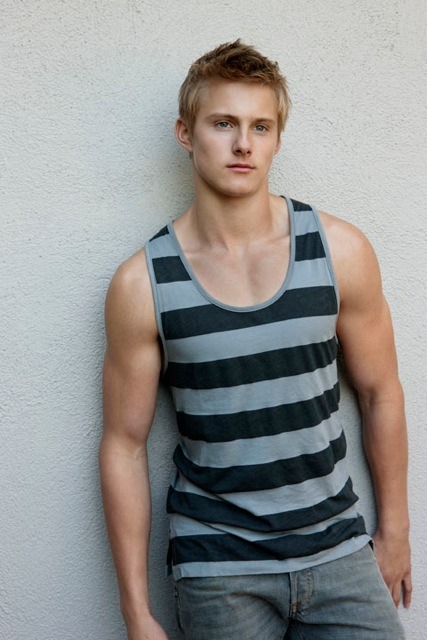 Alexander Ludwig - Picture Colection