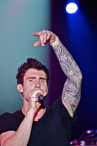 Adam Levine Maroon 5 by renatotarga 