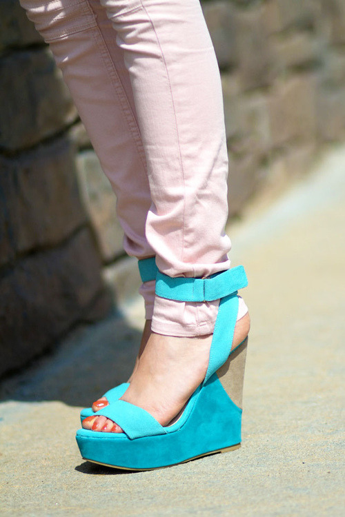 blue wedges for friday