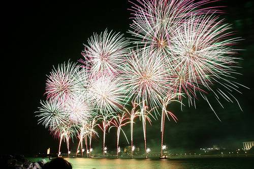 Canada+day+fireworks+toronto+2011+beaches