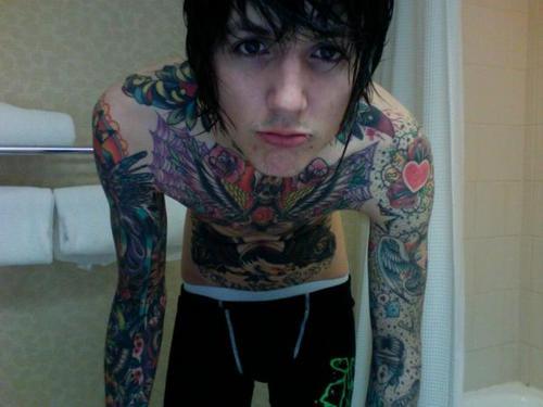  oliver sykes guys with tattoos boys with tattoos tattoo tattoos 