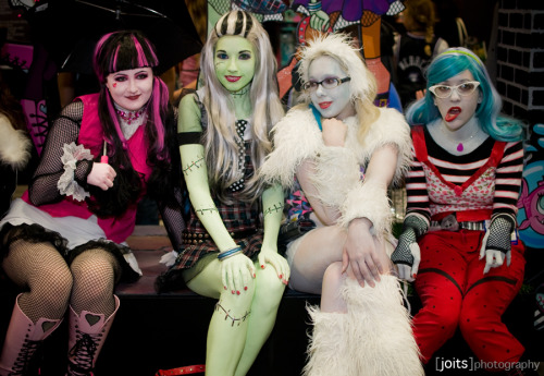 An awesome picture of our Monster High group by Joits Photography