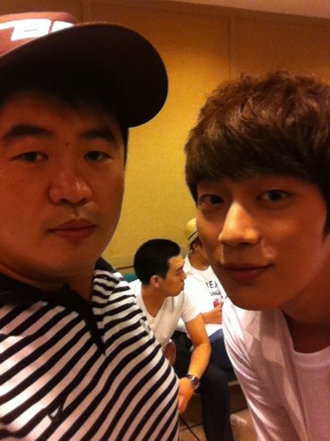 [TWITTER] Dojoon &amp; Jinho Choi

Credits: Jinho,Choi (@B2ST74) at Twitter