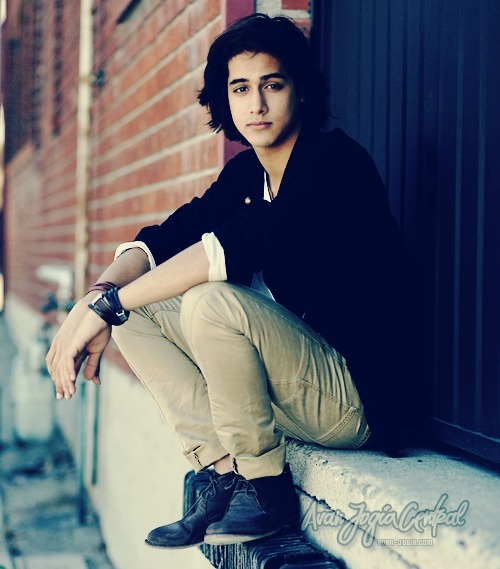  Avan Jogia Photoshoot Beck Oliver Victorious