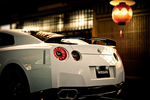auerr:

Nissan GT-R
