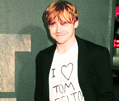 Posted September 11 2011 at 404pm in Rupert Grint HOT 920 notes