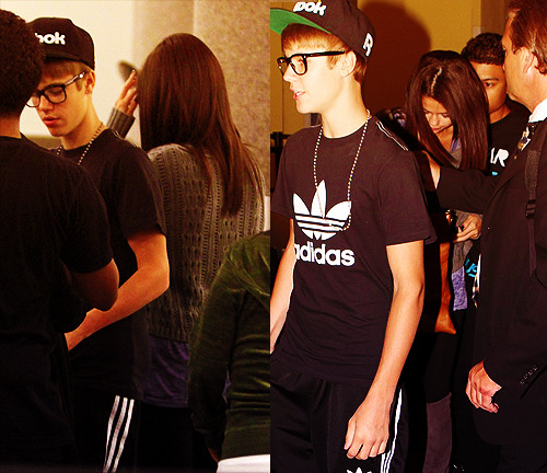 Justin Bieber &amp; Selena Gomez: LAX Airport Arrival