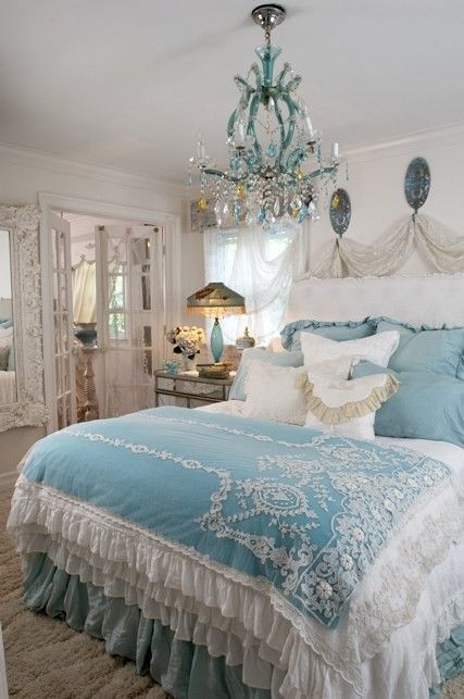 Amazing Bedrooms / cinderella bedroom