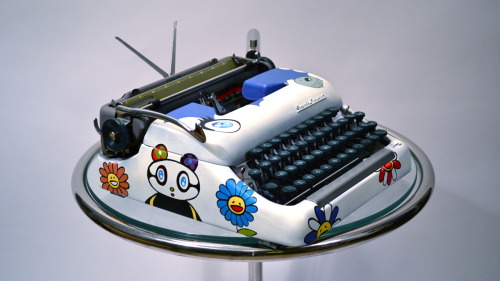 Kasbah Mod Artist Series’ Murakami Typewriter; custom-painted for Kasbah Mod[ified] by Luis “Zimad” Lamboy.