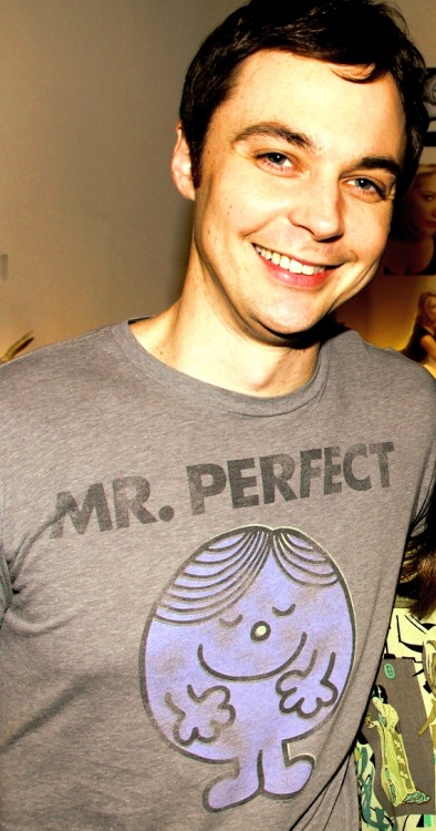  and of course his beautiful smile Jim Parsons perfect Sheldon Cooper 