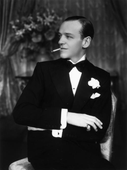 the-powells:

Fred Astaire in ‘Gay Divorce,’ at the Palace Theatre, London, 6th November 1933
