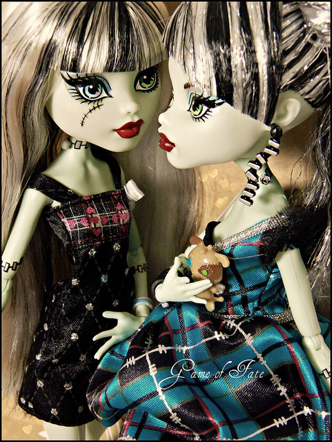 Lysha & Yvette on Flickr.