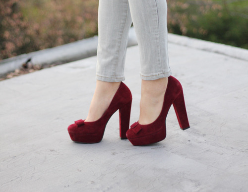 new blog post up! can you believe these heels were $34.99? craziness.